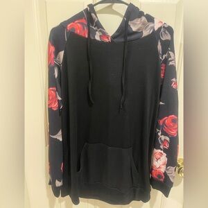 NWT FLORAL Casual Loose Fit Black Sweatshirt